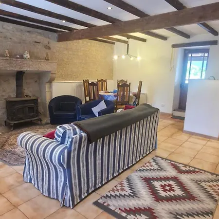 Holiday home Le Quereau Saint-Macoux