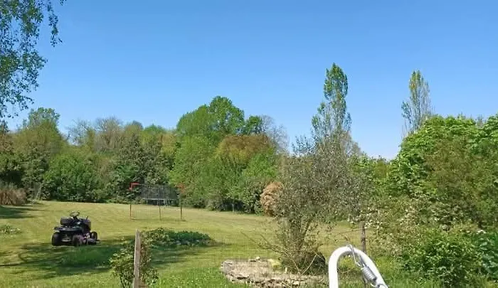 Le Quereau Casa de Férias Saint-Macoux